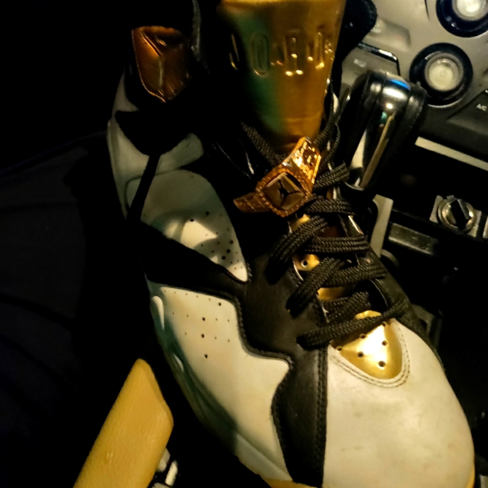 Jordan Jim shoe's and tee shirt